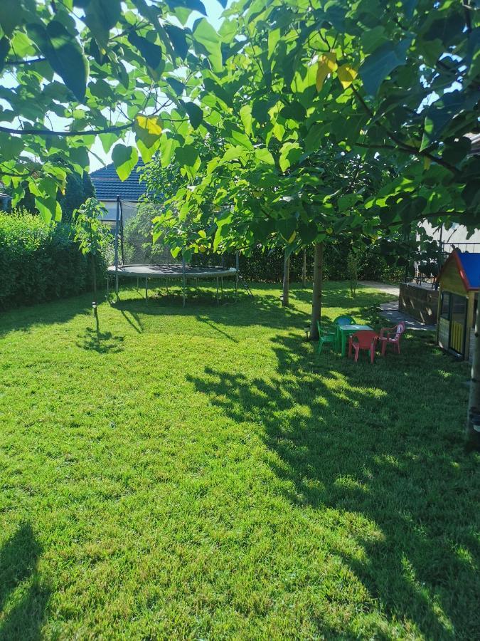 Zso-Ze Apartman Tiszafüred Εξωτερικό φωτογραφία